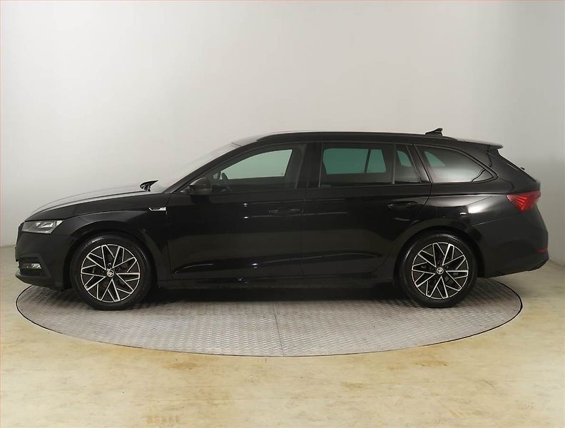 Škoda Octavia (2023) 2.0 TDI - fotka 3 z 26