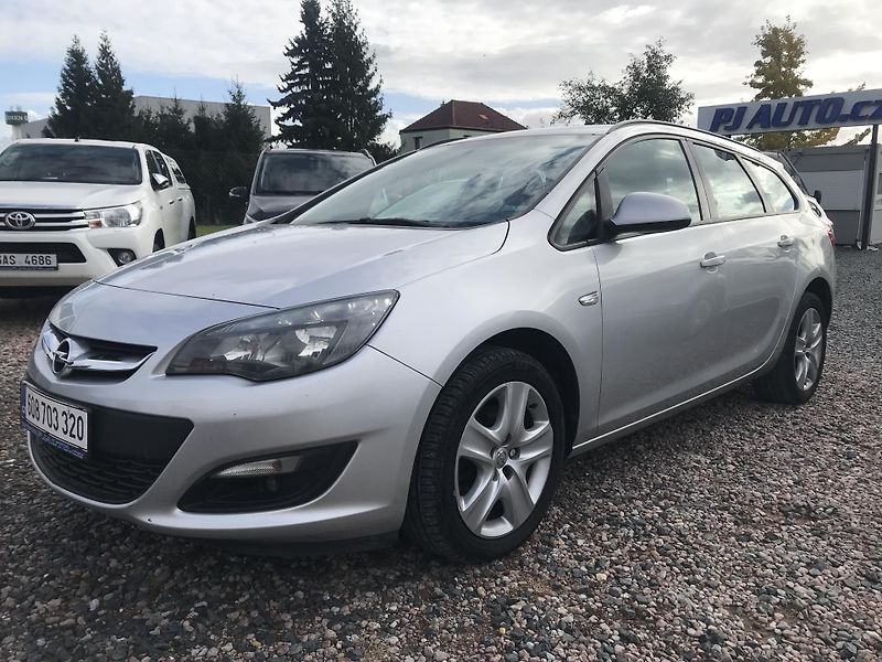 Opel Astra 1.7 CDTI 96 KW,SPORTS TOURER - fotka 1 z 21