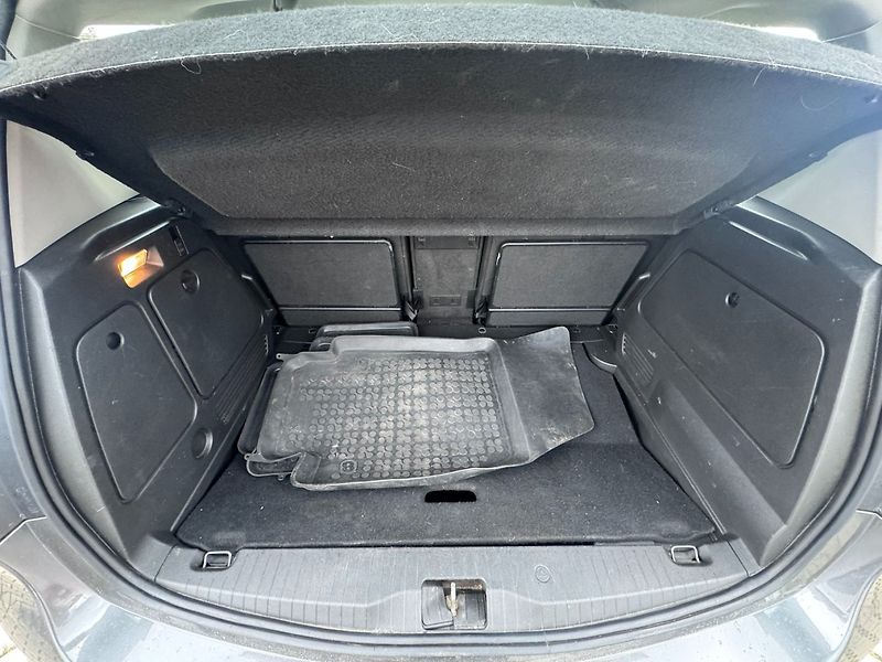 Opel Meriva (2010) AUTOMAT 1,7 CDTI 74 KW STK - fotka 35 z 37