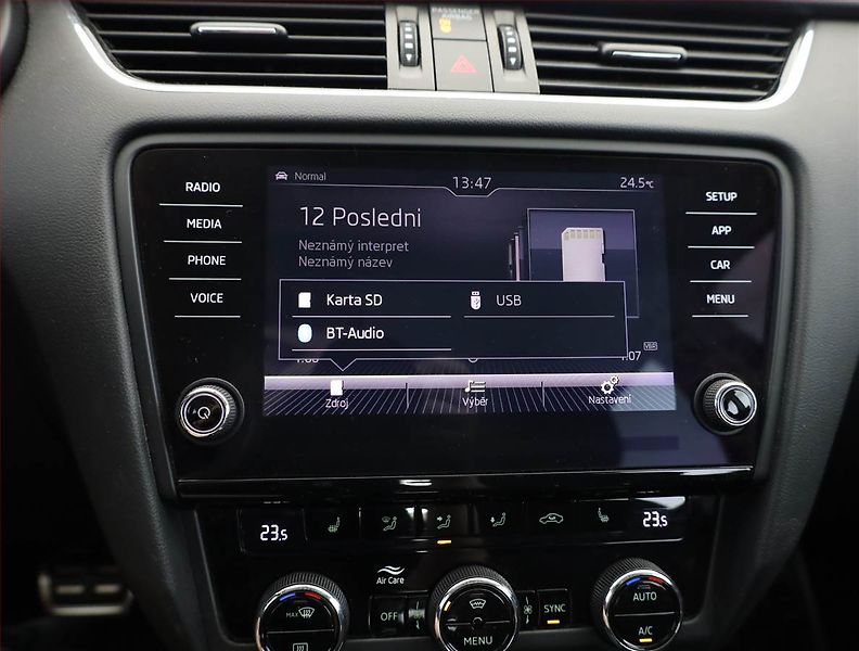 Škoda Octavia (2019) Scout 2.0 TDI, 4X4, Automat - fotka 11 z 21