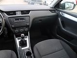 Škoda Octavia (2014) 1.6 TDI, 4X4, Tempomat - náhled 8