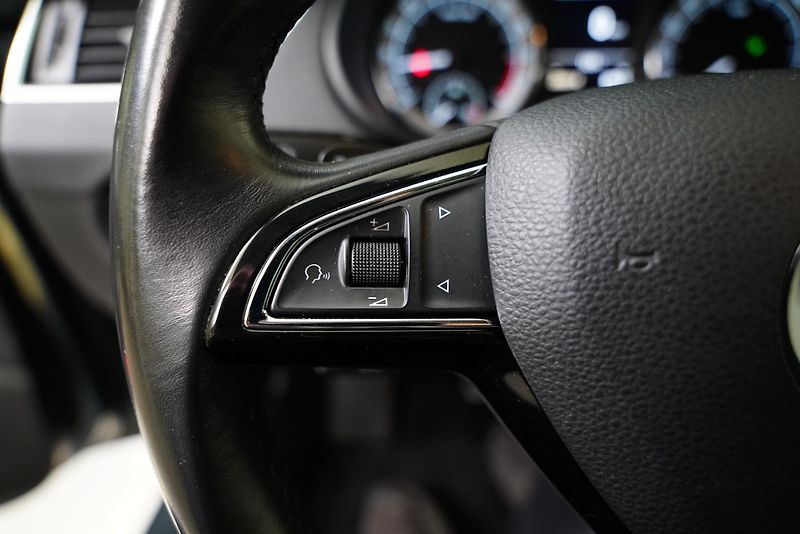 Škoda Octavia - fotka 16 z 25