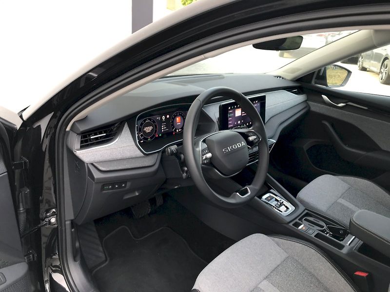 Škoda Octavia (2025) COMBI TOP SELECTION 1,5 TSI M- - fotka 20 z 29