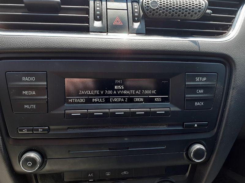 Škoda Octavia (2014) 1.6 TDi 81kW - fotka 9 z 34