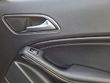 Mercedes-Benz GLA (2014) 220CDI 125kW 4MATIC -TAŽ.ZAŘ. - náhled 24