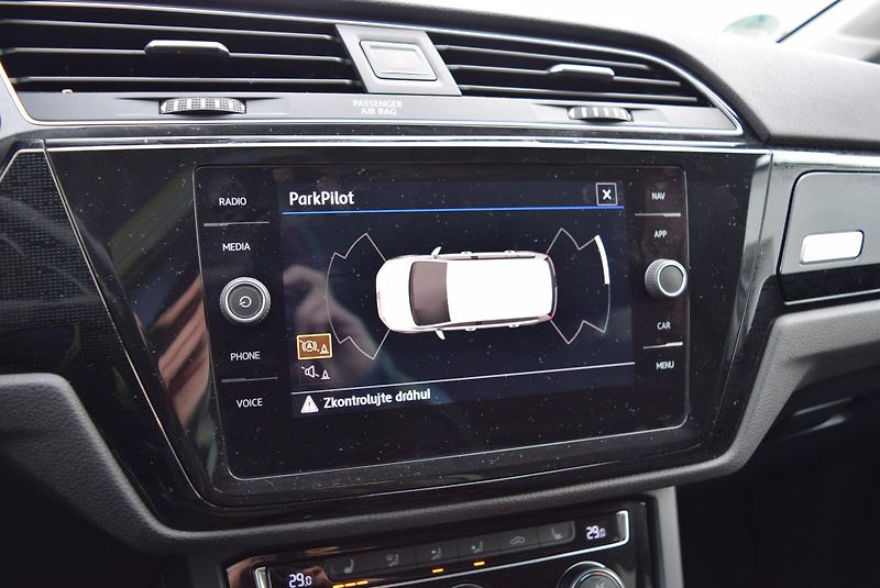 Volkswagen Touran (2018) 1.4TSI 110kw COMFORTLINE SOUND - fotka 27 z 50