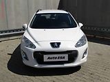 Peugeot 308 (2013) 1.6 HDi, ČR, AC, temp, tažné - náhled 1