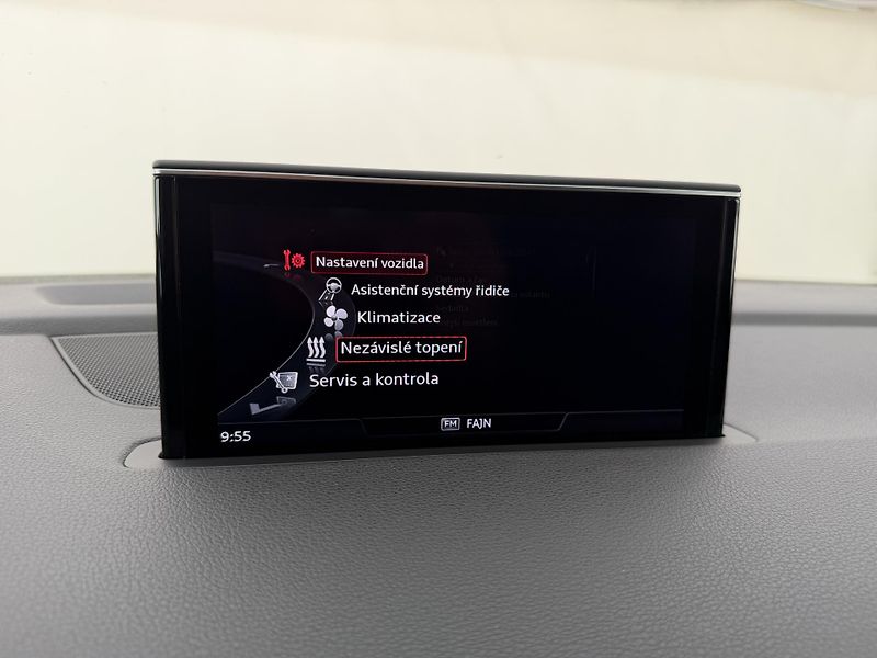 Audi Q7 3.0Tdi*200kw*CZ*DPH*S-Line* - fotka 34 z 47