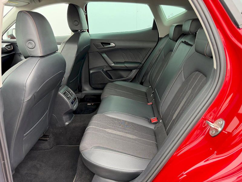 Cupra Formentor (2023) 1.5 TSI 110kW - fotka 25 z 35