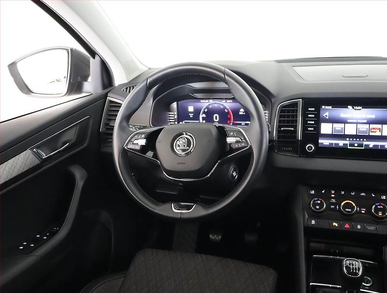 Škoda Karoq (2022) Style 1.5 TSI - fotka 7 z 21