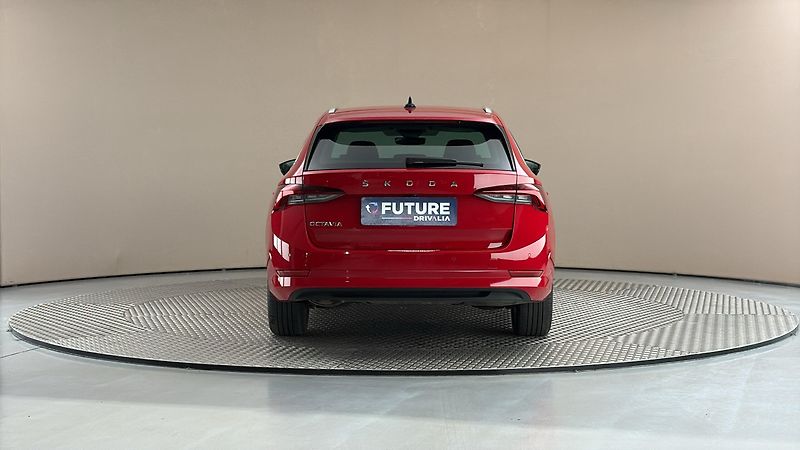 Škoda Octavia 2.0 TDI DSG Style Combi - fotka 5 z 25