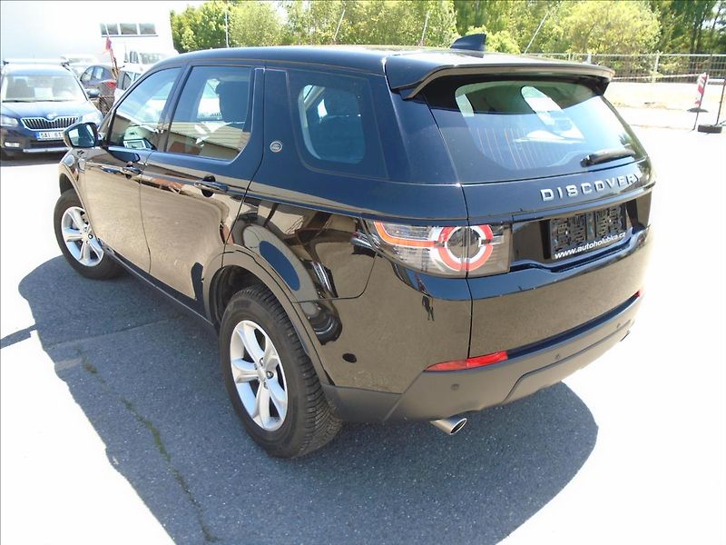 Land Rover Discovery 2,0   4X4 - fotka 2 z 29