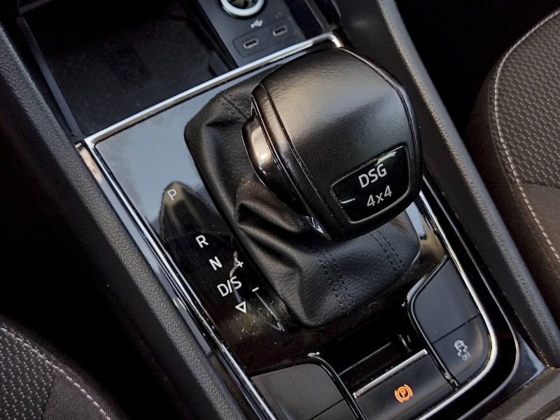 Škoda Kodiaq (2022) Ambition Business 2,0 Tdi 110 - fotka 22 z 36