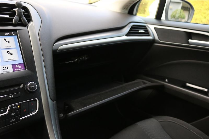 Ford Mondeo 2,0 132kw,TDi,ČR, 4x4 - fotka 34 z 50