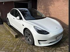 Tesla Model 3 (2021) Standard Range Plus, LFP - fotografie inzerátu