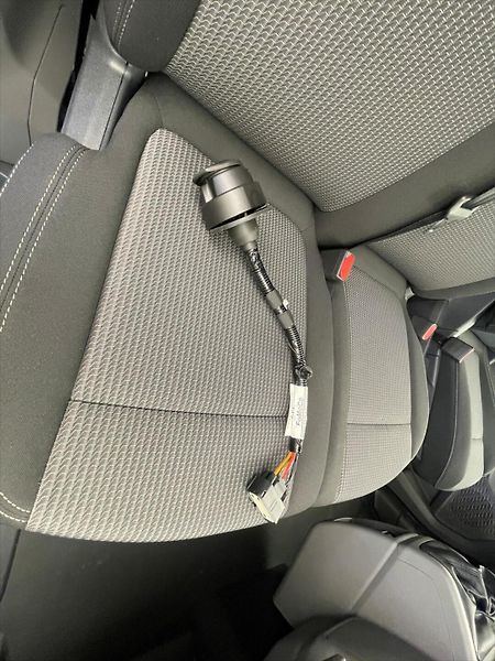 Volkswagen Transporter Nový T7 skříň TDI KR - fotka 13 z 26