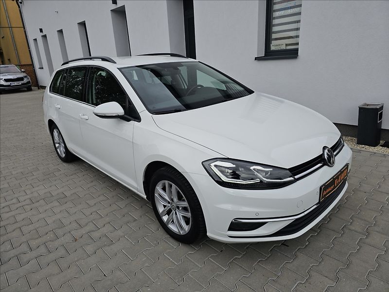 Volkswagen Golf VII 1,4 TSi Highline NAVI - fotka 4 z 52