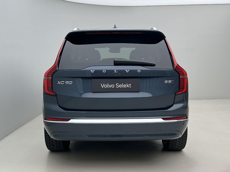 Volvo XC90 B5 AWD BRIGHT PLUS 7 MÍST - fotka 12 z 47