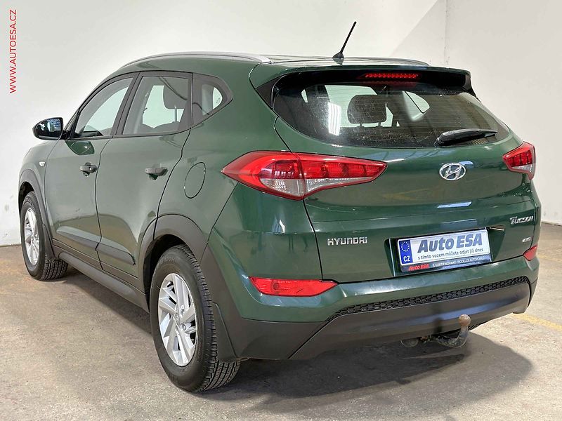 Hyundai Tucson (2017) 2.0 CRDI 4x4, 1.maj,ČR, Klima - fotka 6 z 15