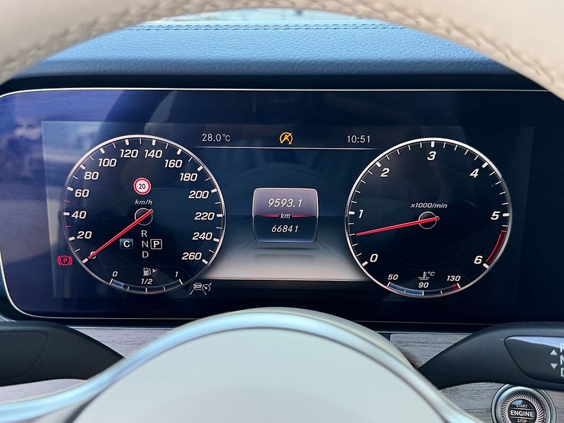 Mercedes-Benz Třídy E 400 D 4M,Cabrio, Burmester, Av - fotka 18 z 37