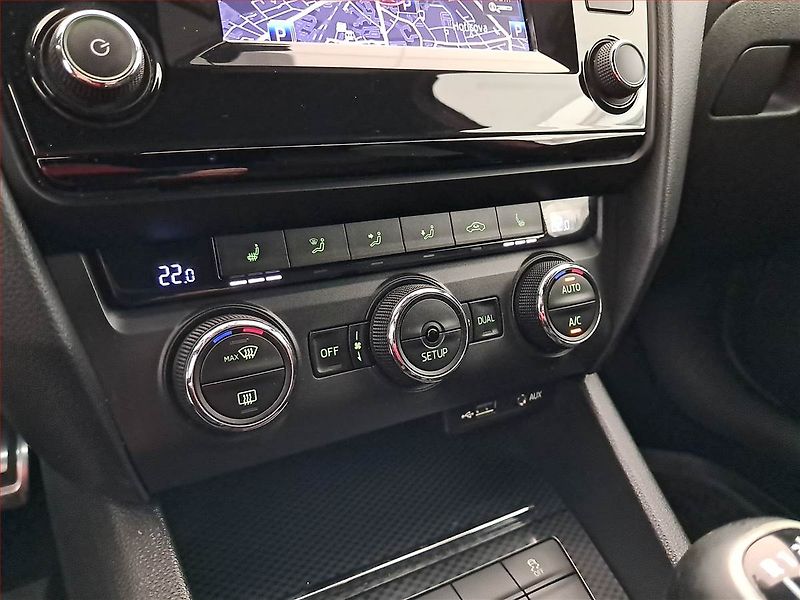 Škoda Octavia (2014) RS 2.0 TSI, Serv.kniha, Kůže - fotka 16 z 18
