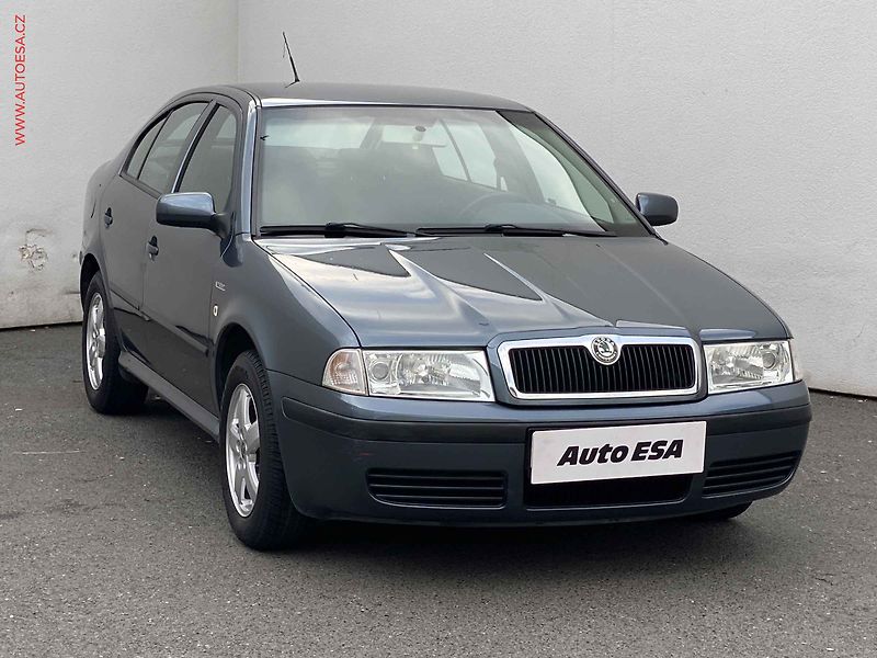 Škoda Octavia (2005) 1.6i, ČR, AC, STK5/28 - fotografie inzerátu