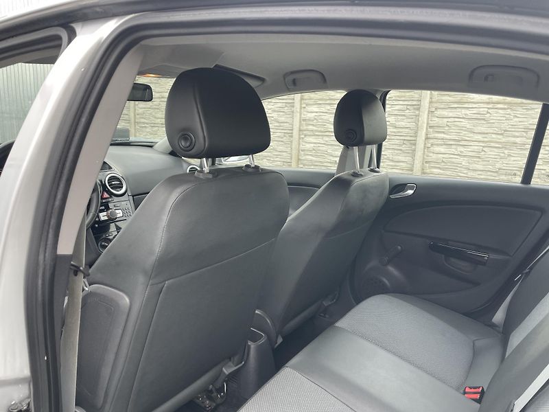 Opel Corsa 1.2i 80PS 141000KM KLIMA STK!! - fotka 111 z 169