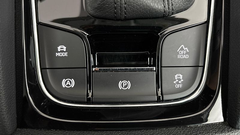 Škoda Kodiaq 2.0 TDI DSG 4x4 L&K - fotka 26 z 33