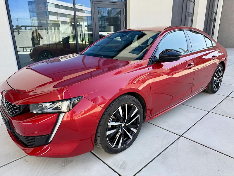 Peugeot 508 (2022) GT PLUG IN HYBRID 165KW e-EAT8 - fotka 1 z 44