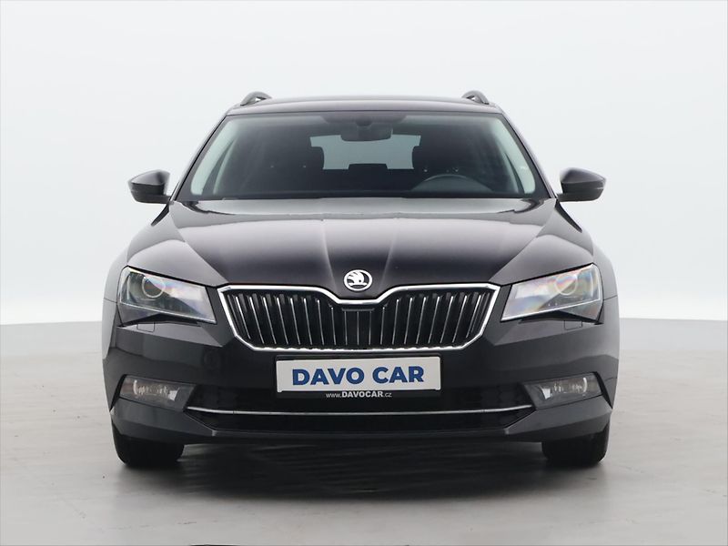 Škoda Superb 2,0 TDI 110kW CZ Aut.klima Nav - fotka 2 z 31