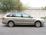 Škoda Superb (2011) 2.0 TDI, 4X4, Tempomat - náhled 6
