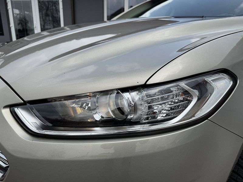 Ford Mondeo (2016) 2.0TDCi Navi Blis Kamera - fotka 34 z 47
