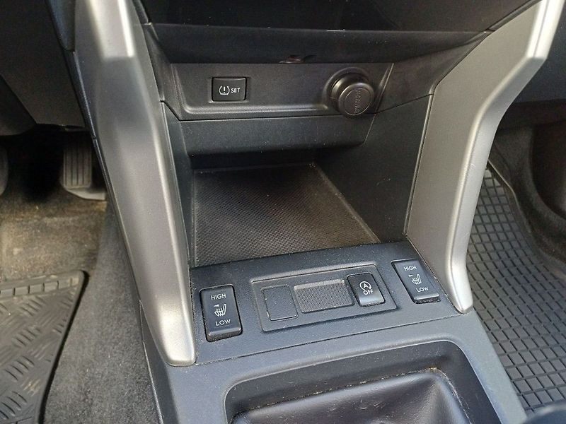 Subaru Forester Active 2,0i 110 kW 6MT 1. maji - fotka 15 z 25