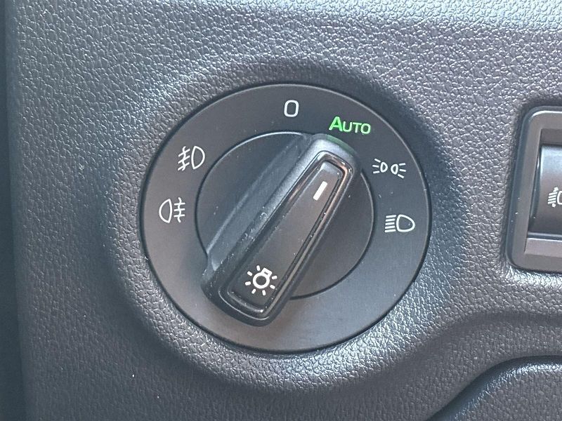 Škoda Fabia (2021) 1.0 MPI Ambition - fotka 14 z 25