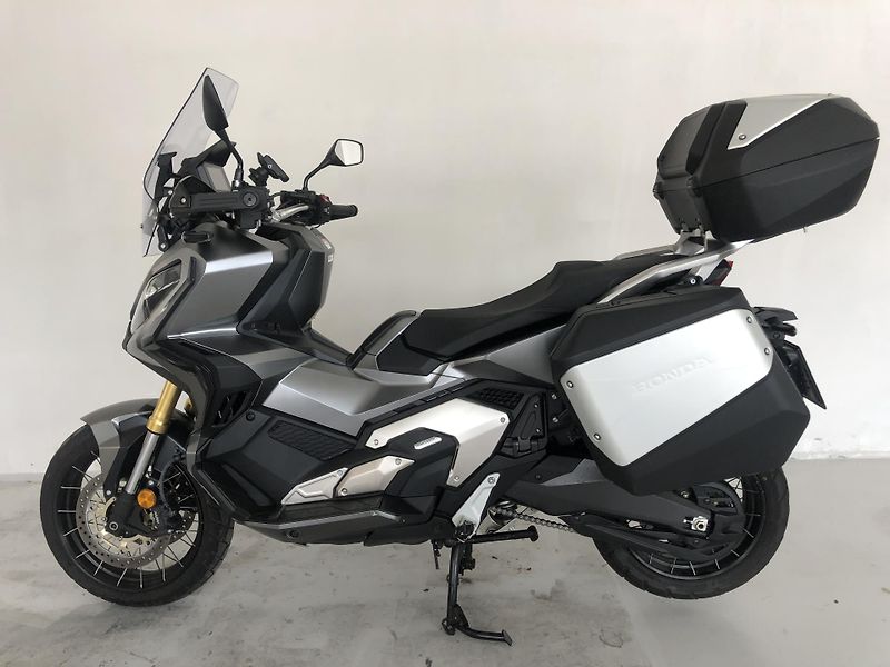Honda X-ADV 750 ABS - fotka 4 z 19