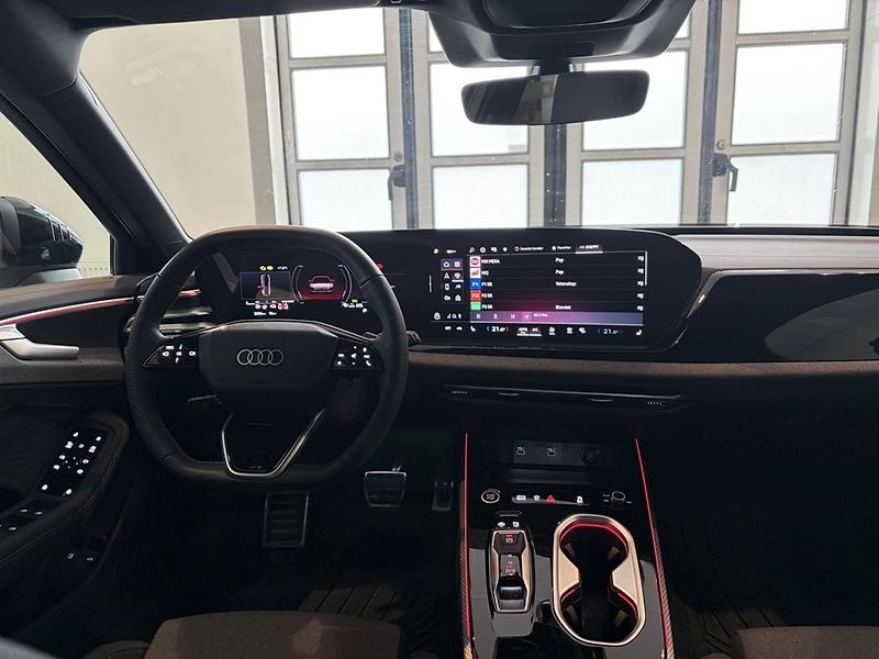 Audi A6 e-hybrid q S-Line 360 Matrix T - fotka 7 z 8