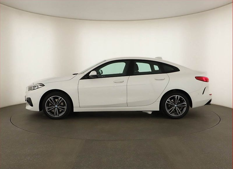 BMW Řada 2 (2023) M Paket 218i Gran Coupé - fotka 3 z 19