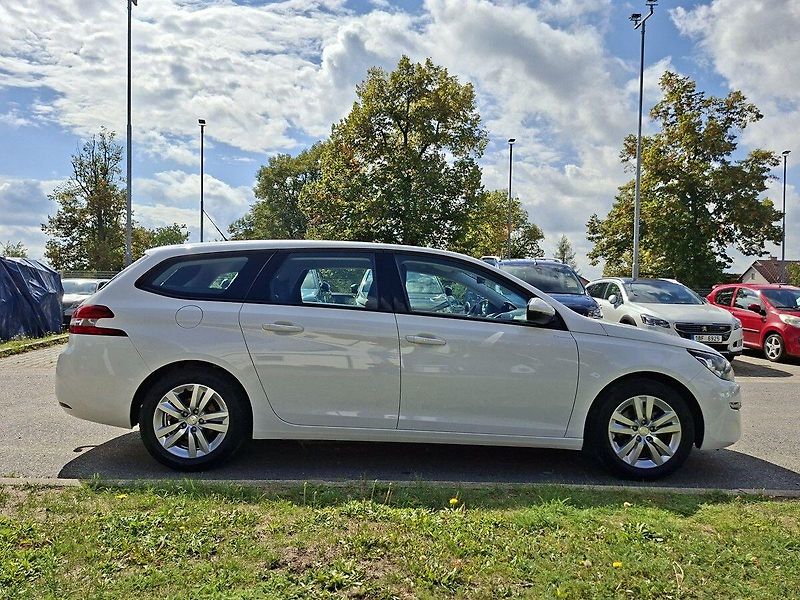 Peugeot 308 SW ACTIVE 1,2 PT M5 - fotka 9 z 23
