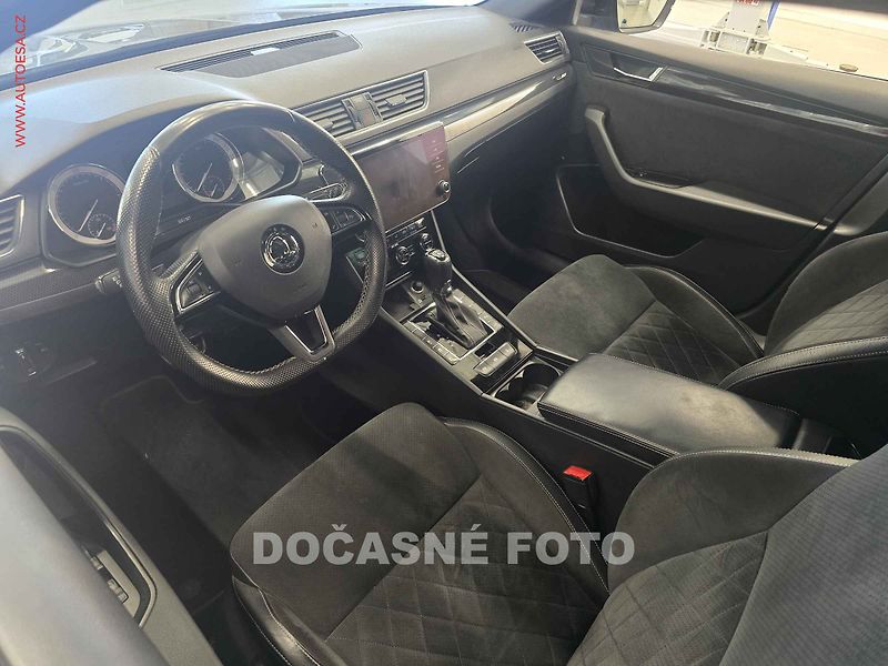 Škoda Superb (2018) 2.0 TDI - fotka 3 z 3