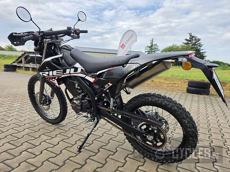 Rieju Marathon 125 Pro (2024) - fotka 10 z 13