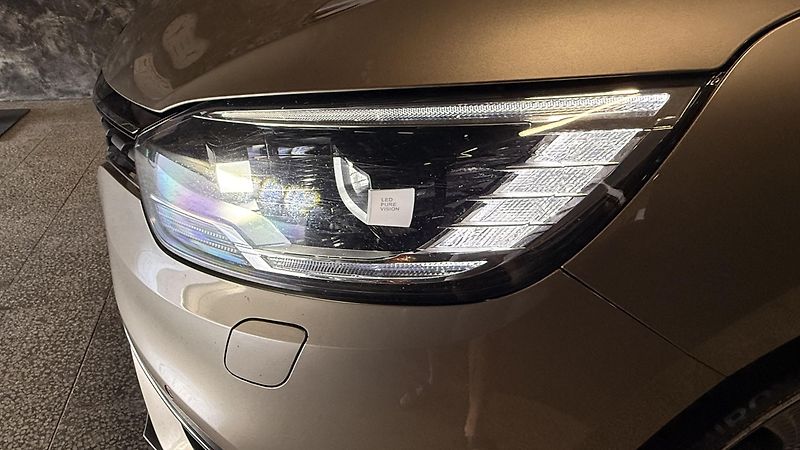 Renault Grand Scénic (2020) TCe,140PS,REZERVOVÁNO - fotka 39 z 45