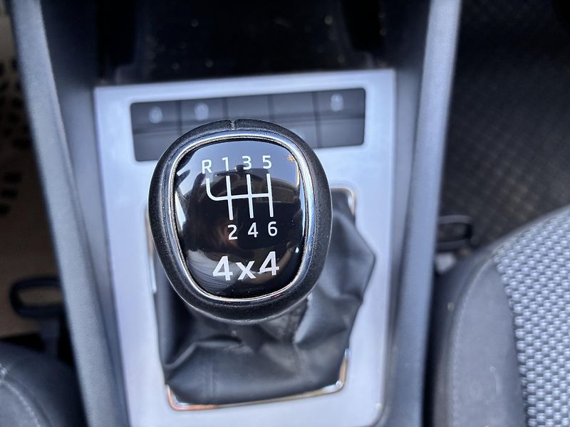 Škoda Octavia 1.6TDi 81kW 4x4 DIGI KLIMA ČR  - fotka 21 z 27