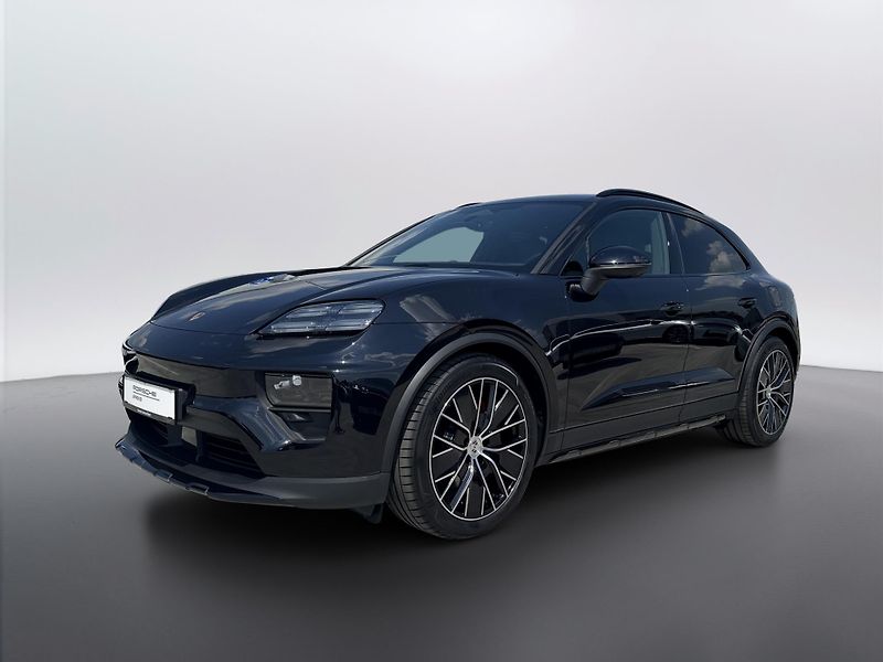 Porsche Macan 4S - fotka 1 z 29