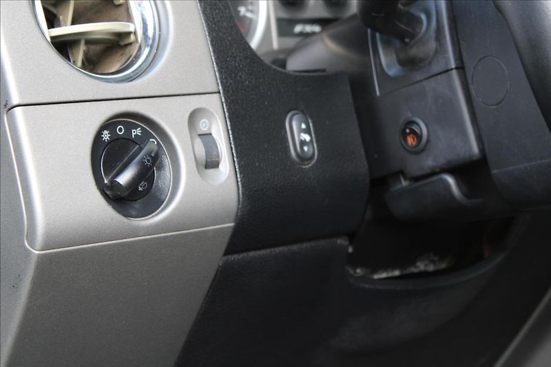 Ford F-150 5.4L V8 Triton 4x4/LPG/CZ - fotka 16 z 38