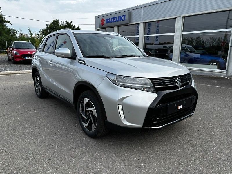 Suzuki Vitara 4x4 automat Elegance - fotka 1 z 10