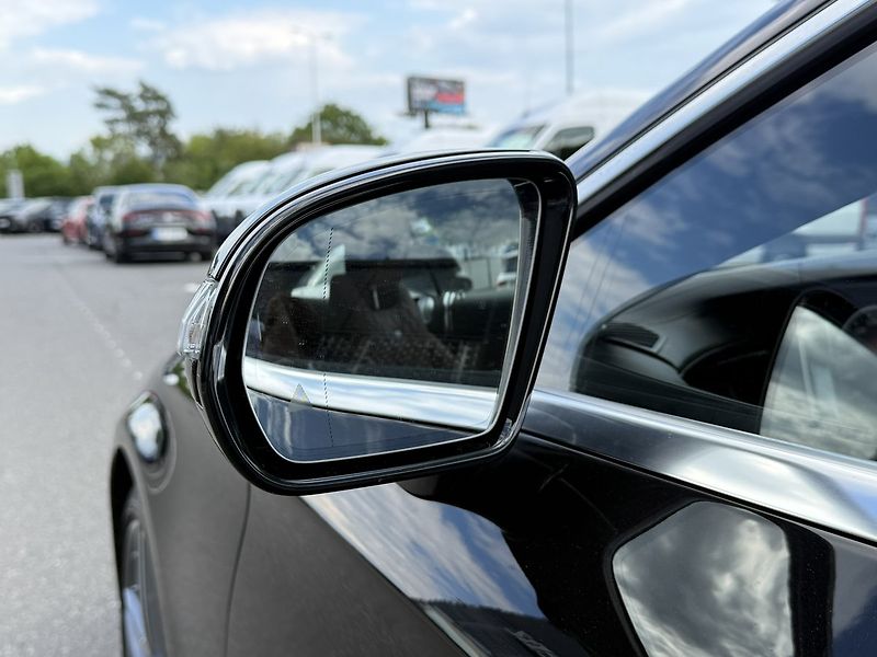 Mercedes-Benz Třídy S (2014) 500 4MATIC kupé - fotka 49 z 49