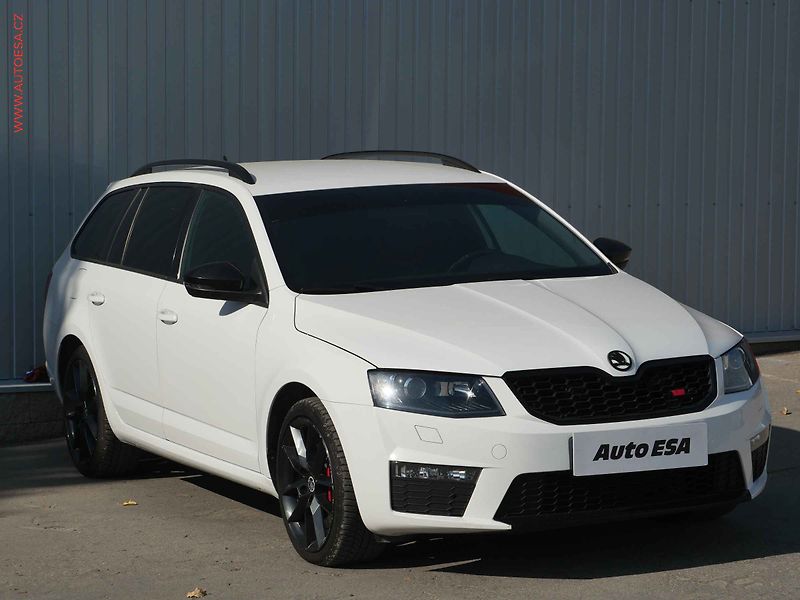 Škoda Octavia (2016) 2.0 TDi, Navi, bixen - fotografie inzerátu