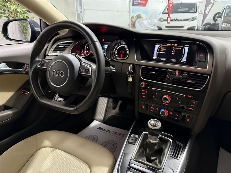 Audi A5 1,8   TFSI S-LINE BI-XEN ČR - fotka 14 z 21