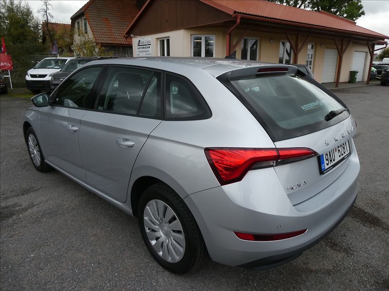 Škoda Scala 1,0 TSi 70kW ČR, DPH, klima - fotka 7 z 38