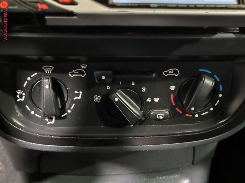 Citroën C3 (2008) 1.1i, STK2/28 - fotka 15 z 16